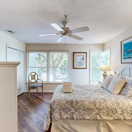 Ocean Breeze Apartment Hilton Head Island Exterior photo