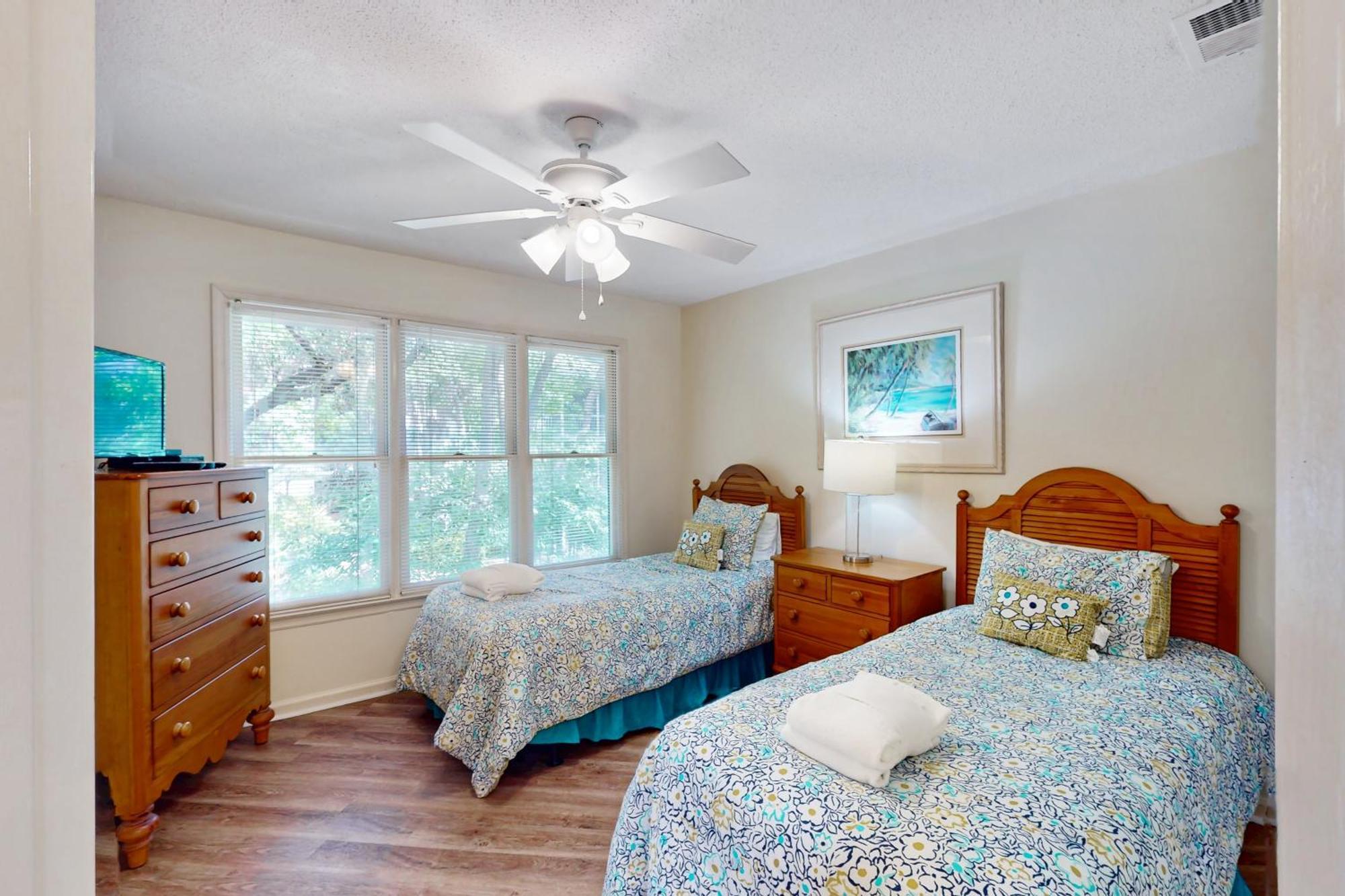 Ocean Breeze Apartment Hilton Head Island Exterior photo